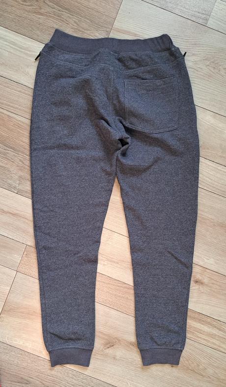 Teplaky, name it,152