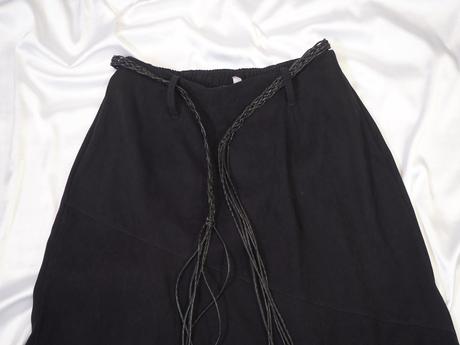 Kvalitná midi sukňa saloos, 40