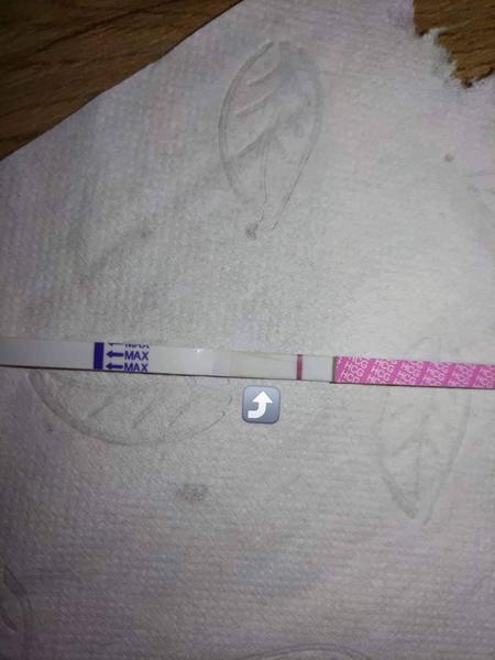 Vidíte náznak druhej čiarky?