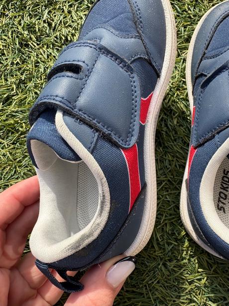 Barefoot tenisky, 26