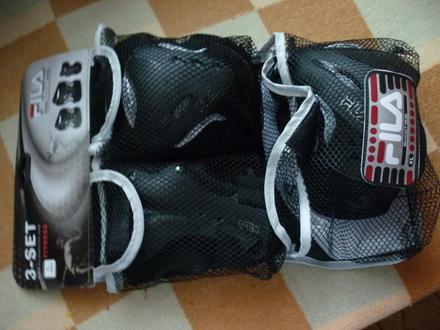 Chrániče na kolená a lakte, l