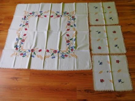 Ručne vyšívaný set obrusov-122x135cm, , 