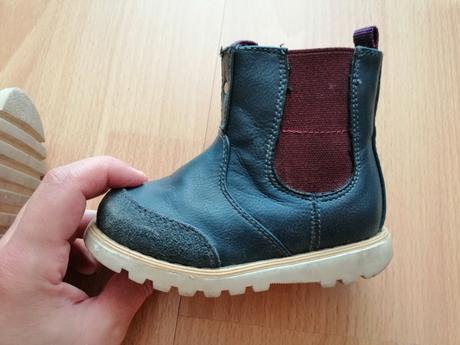 Kožené čižmičky, 22