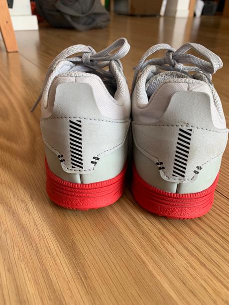 Detske tenisky/halovky, kipsta,35