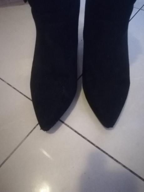 Kotnikove čierne čižmy už aj s postou, 41