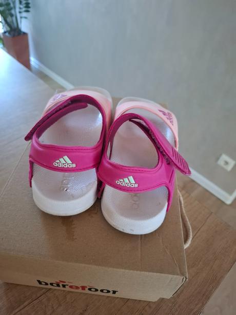 Sandálky adidas, adidas,32