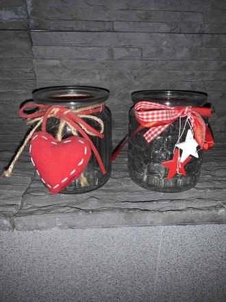 2 vianočné sklenené dózy,