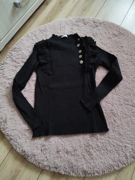 Tricko s volánikom, 146