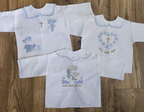 Vyšívané košieľky na krst, 