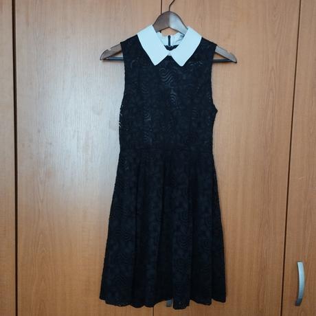 Čipkované šaty, s