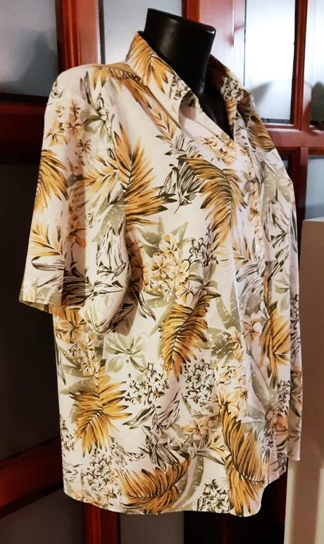 Predám dámsku blúzku veľ.48 (xxl), xxl