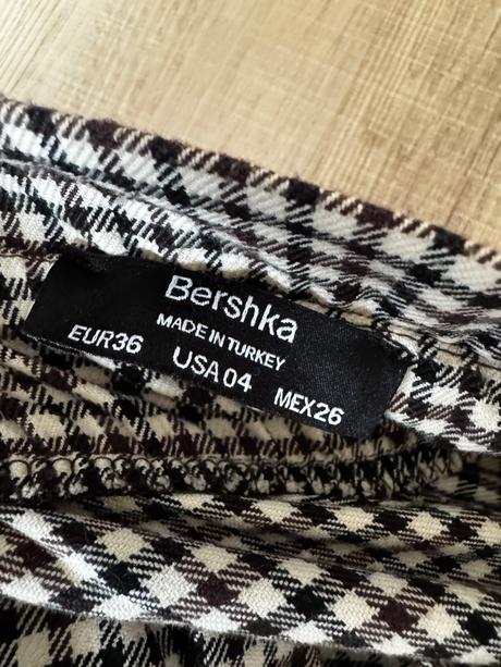 Nohavice bershka, bershka,s