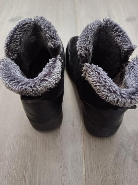 Kotníkové teplé čižmičky, 37