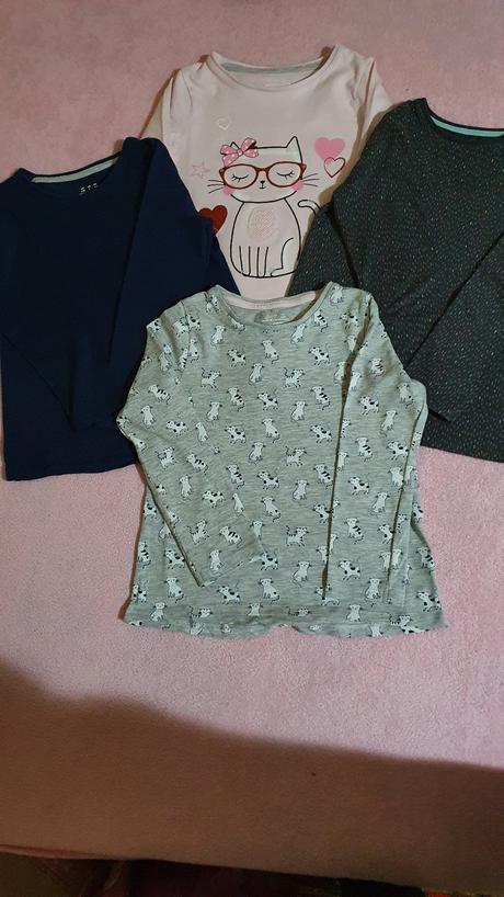 Zachovalé tričká, f&f,110