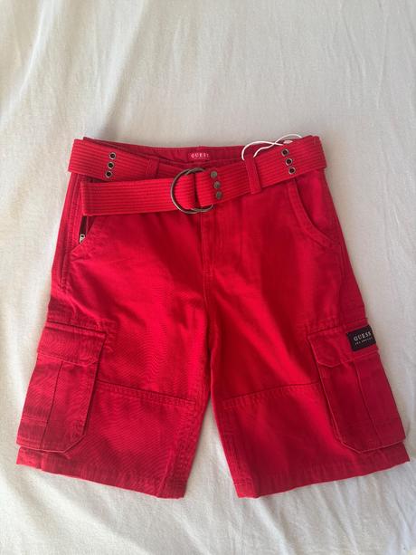 Kraťasy guess, guess,140