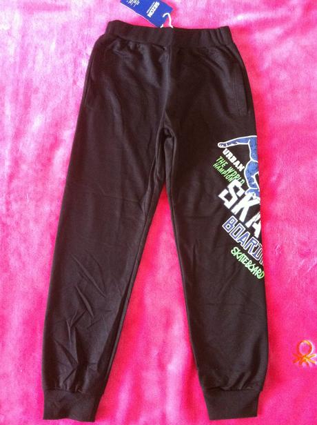 Chlapčenské tepláky - viac farieb a veľkostí., 140