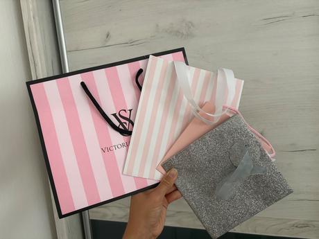 Darčekové tašky victorias secret,..,