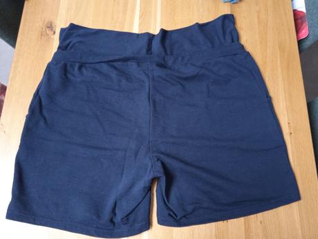 Tehotenské kraťasy, bonprix,48