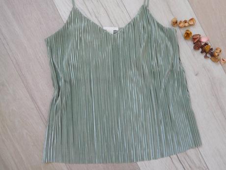 H&m  top zelenkavý pružný-s/m,, h&m,s