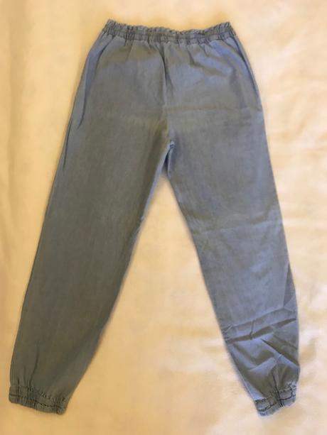 Tenké nohavice, zara,152