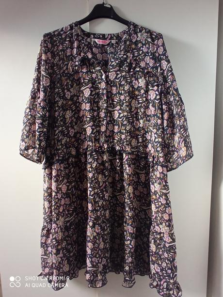 Ľahučké širšie šaty, 40