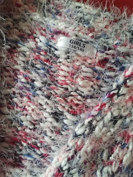 Svetríky, cena spolu, 134