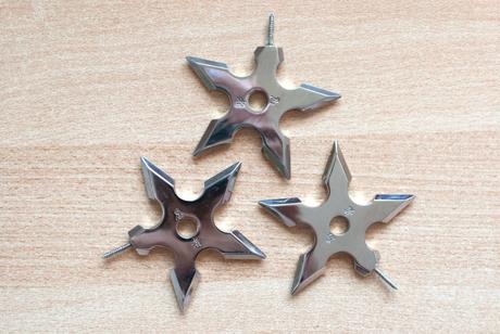 Ninja hviezda / nástenný háčik / 3 ks, 