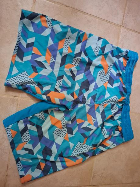 Plavky, decathlon,164