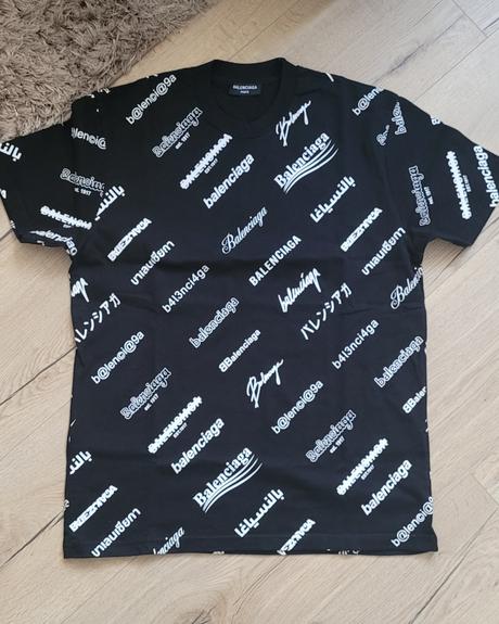 Tricko s krátkym rukávom balenciaga, xl