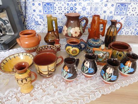 Keramika  farebná rozna, 