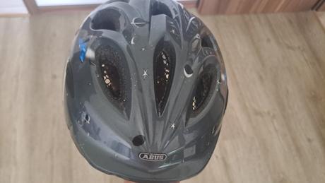 Lyžiarska prilba, uvex,s