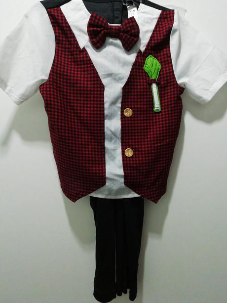 Kostým karneval chlapec s bekovkou 7/8rokov,