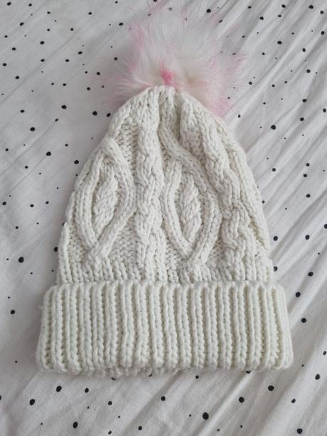 Ciapka zimna pletena 52, 52