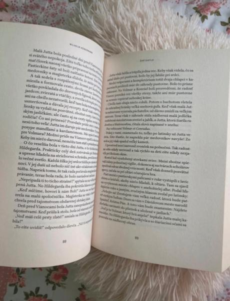 Kniha - živé svetlo, 