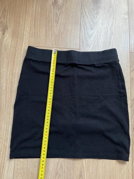 Cierna sukna bershka, bershka,s