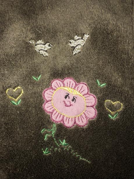 Chlpatá mikina, 104