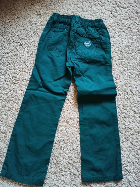 Nohavice, lupilu,104