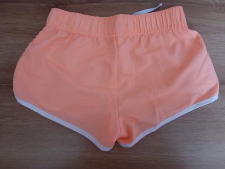Šortky, pepco,146