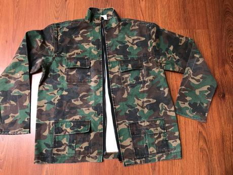 Maskacova vojenska bunda, 152