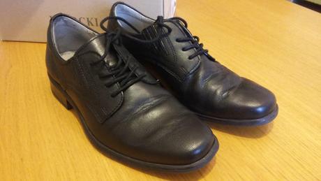 Kožene spoločenske topanky, lasocki,34