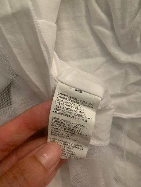 Nadherne saty s bohatou tylovou spodnickou, 74