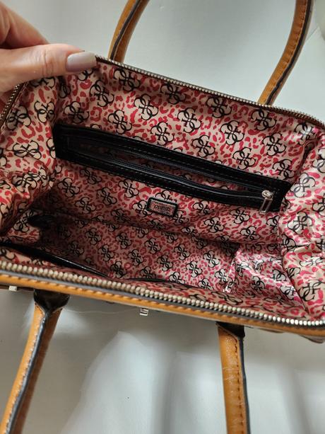 Guess kabelka, guess