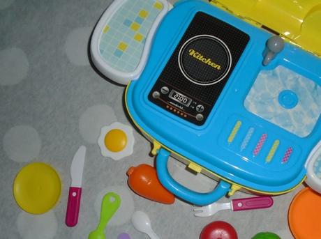 Kuchynka v kufríku,