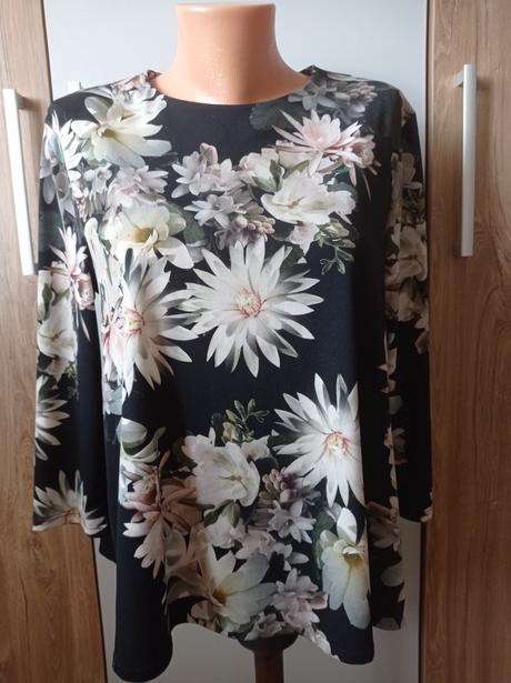 Nádherný kvetinový top, mohito,l