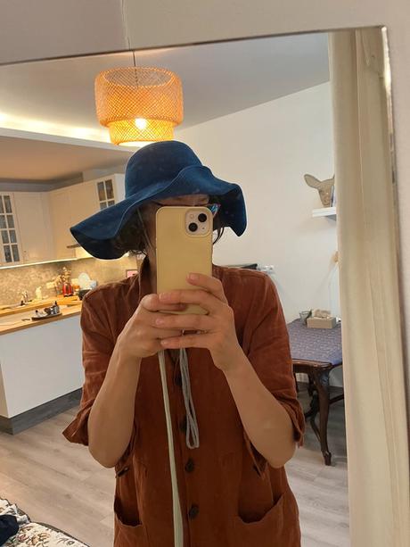 Krásny modrý bavlnený klobúk, 