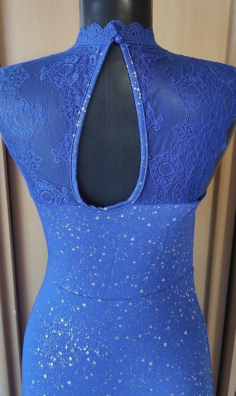 Nádherné spoločenské s, s