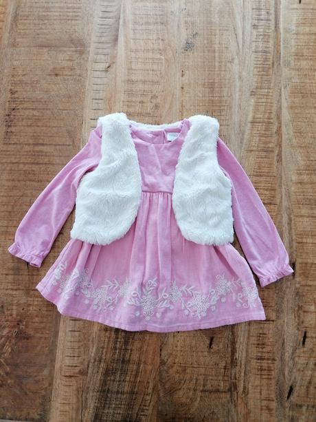 Vyšívané šaty, f&f,92