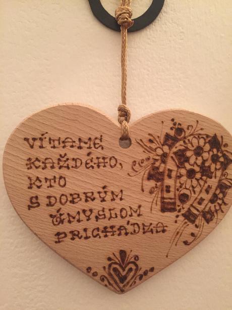 Dekoračné závesné srdiečko "hand made",