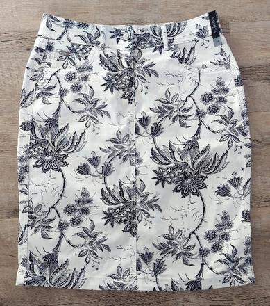 Čiernobiela sukňa bonita, 38