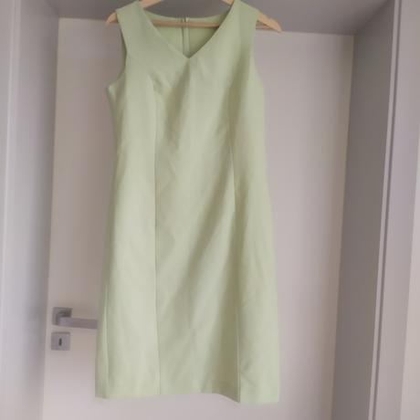 C 38 saty zelene  raz oblecene, m